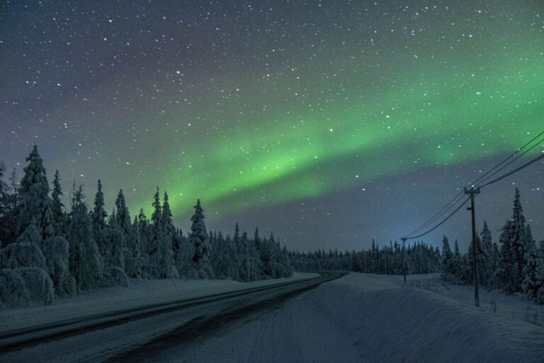Aurora Magic: Top Spots for Northern Lights