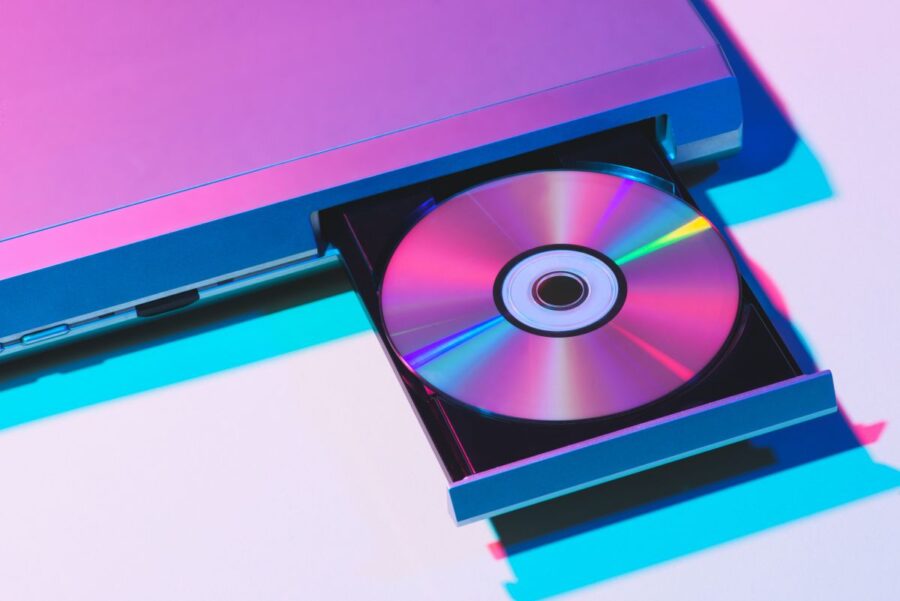 The Evolution of Music Distribution: Shift from CDs to Streaming