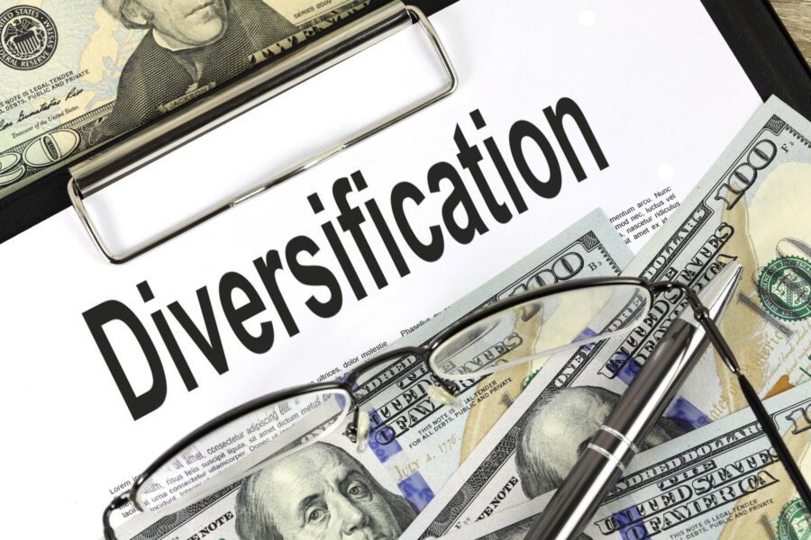 Diversification in Finance: A Strategic Move Towards Risk Reduction